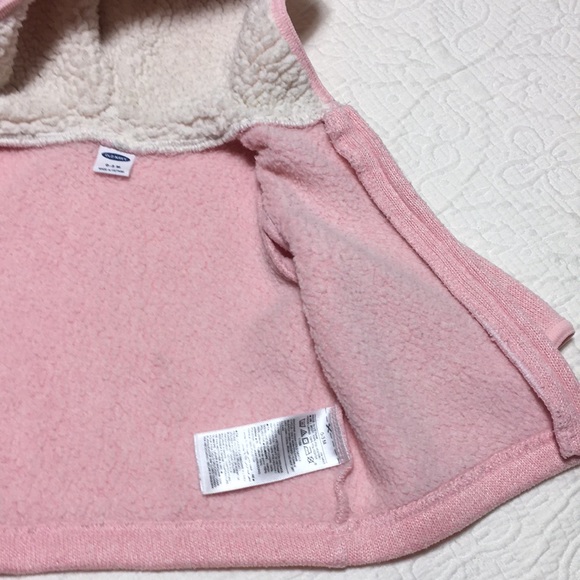 0-3m (5/$20) Toasty Hoodie by Old Navy - Picture 8 of 16